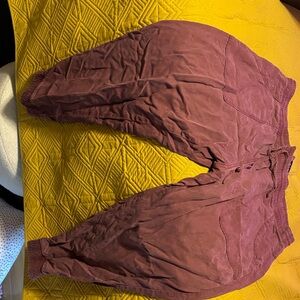 GAP Women's Joggers in Purple